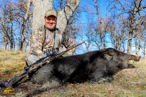 An Awesome December Day Wild Pig Hunting with SC2 Outdoors